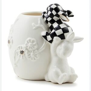 MacKenzie-Childs White Rabbit Ceramic Climbing Bunnies Vase. PLEASE READ 🐰